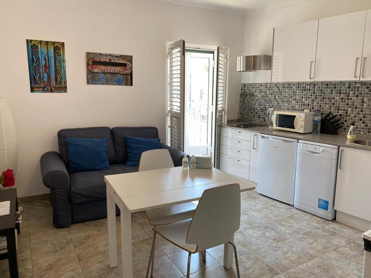 Alfama Apartment With Balcony Lisboa Dış mekan fotoğraf