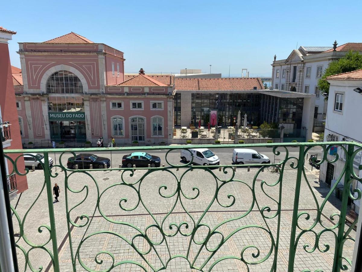 Alfama Apartment With Balcony Lisboa Dış mekan fotoğraf