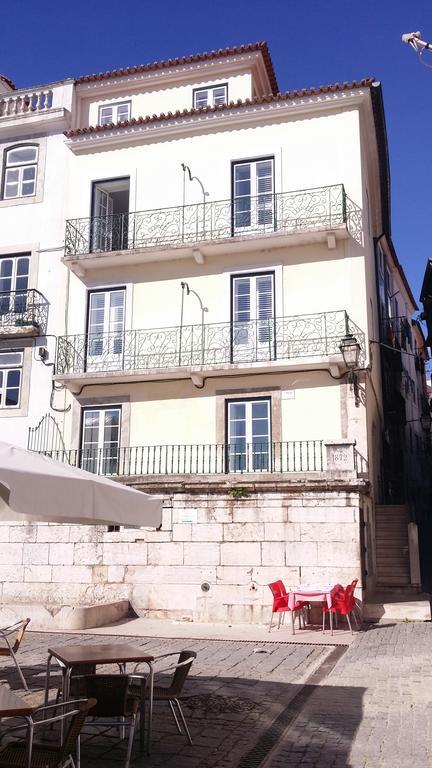 Alfama Apartment With Balcony Lisboa Oda fotoğraf