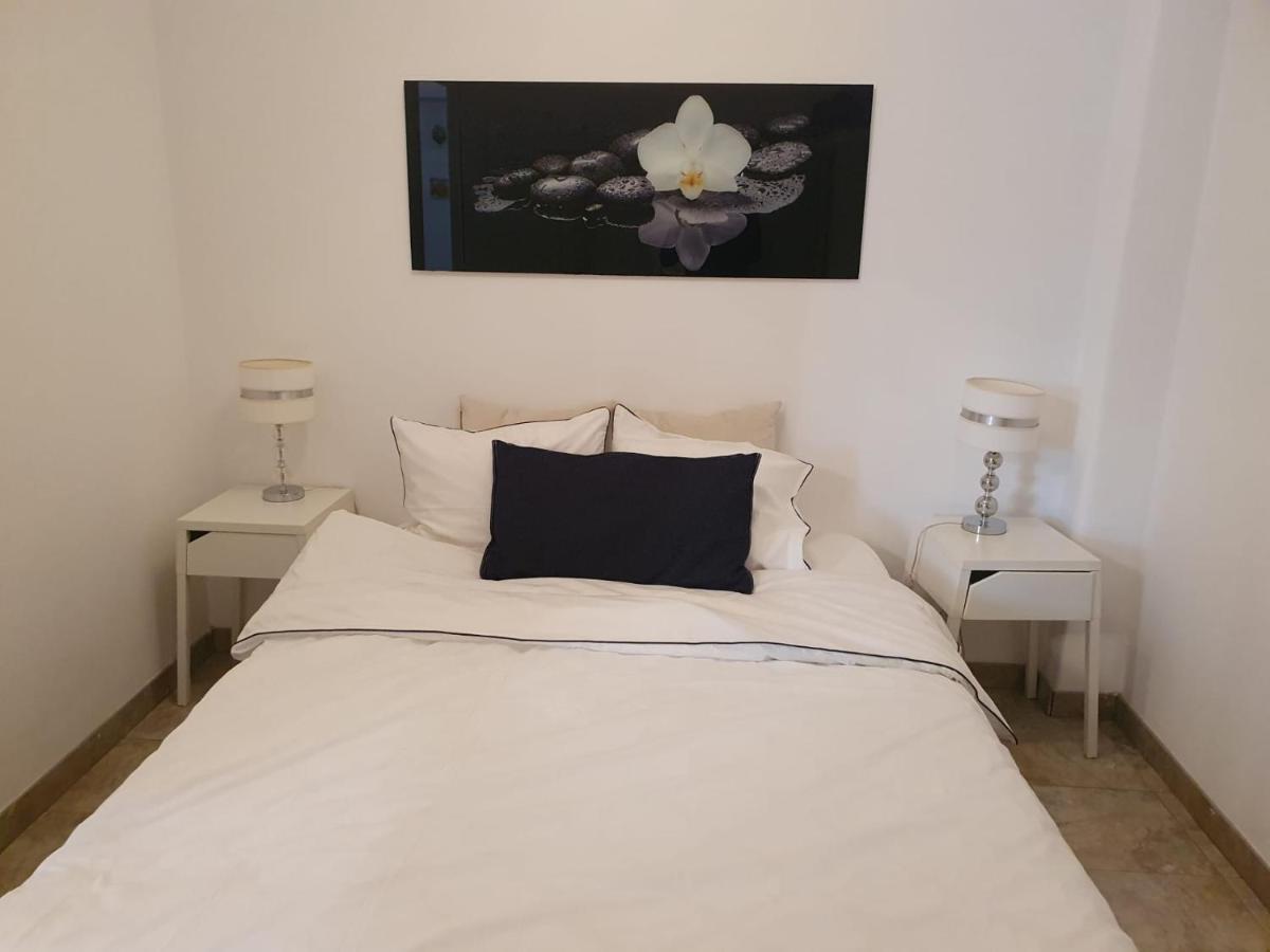 Alfama Apartment With Balcony Lisboa Dış mekan fotoğraf
