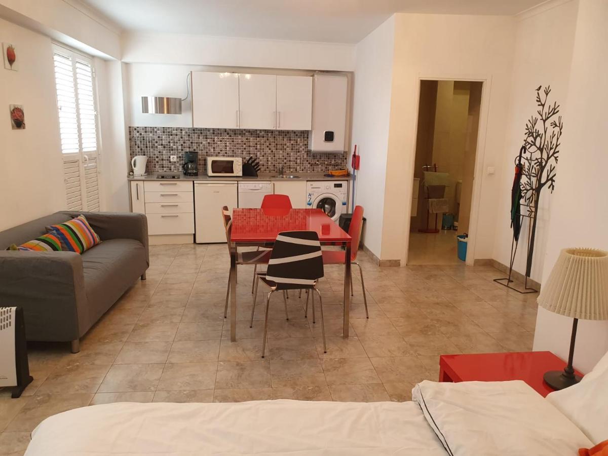 Alfama Apartment With Balcony Lisboa Dış mekan fotoğraf