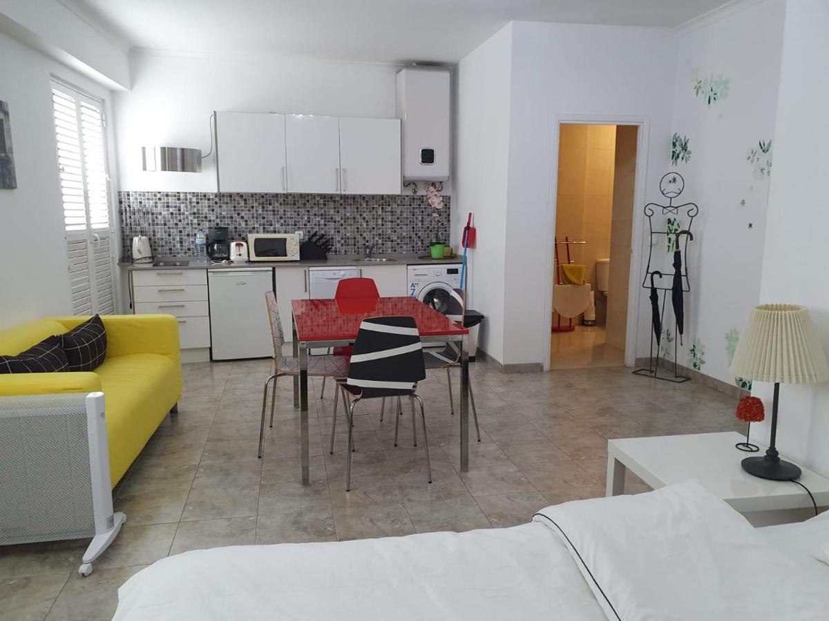 Alfama Apartment With Balcony Lisboa Dış mekan fotoğraf